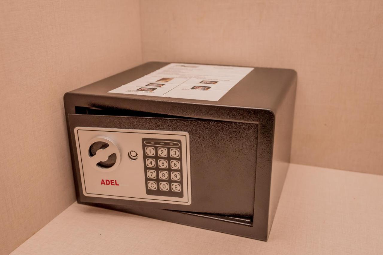 Fenix Hotel アラシャー エクステリア 写真