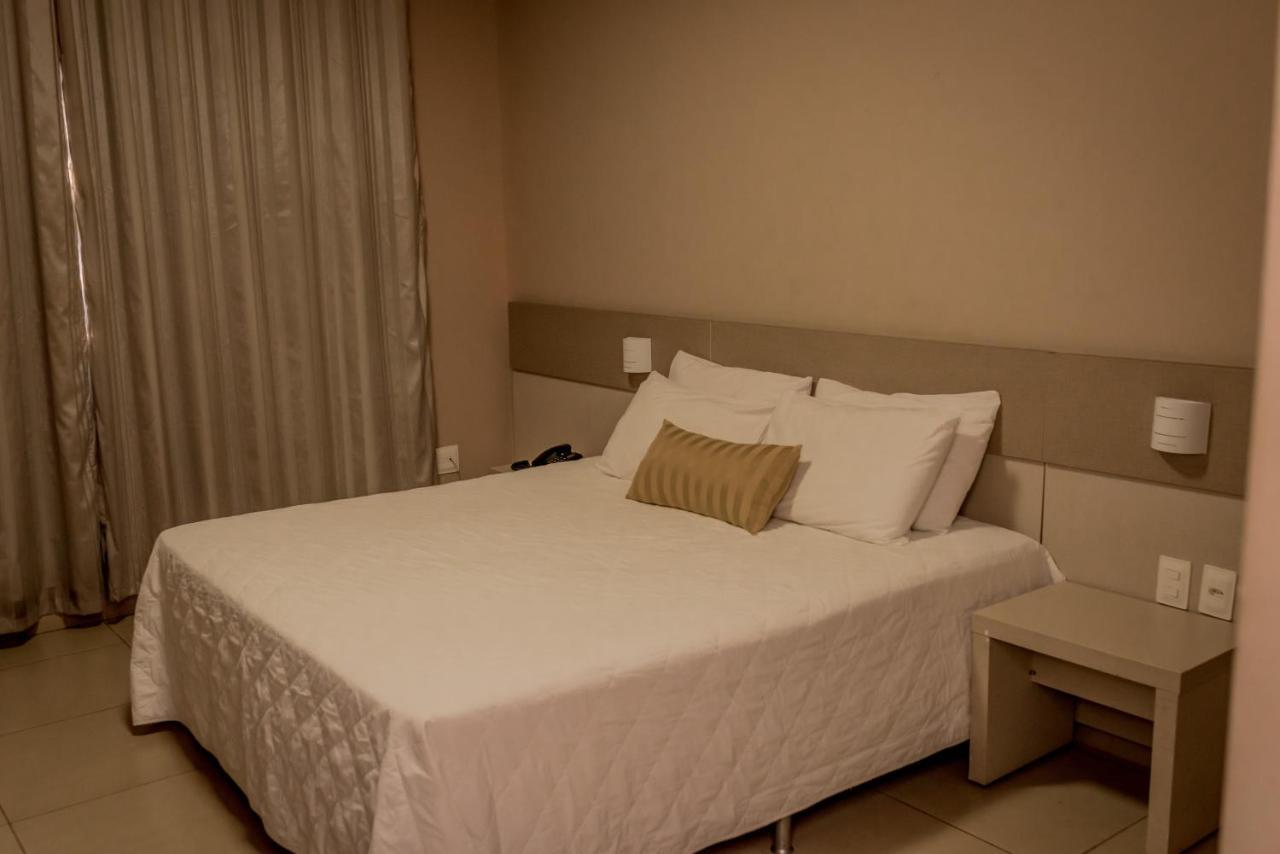 Fenix Hotel アラシャー エクステリア 写真